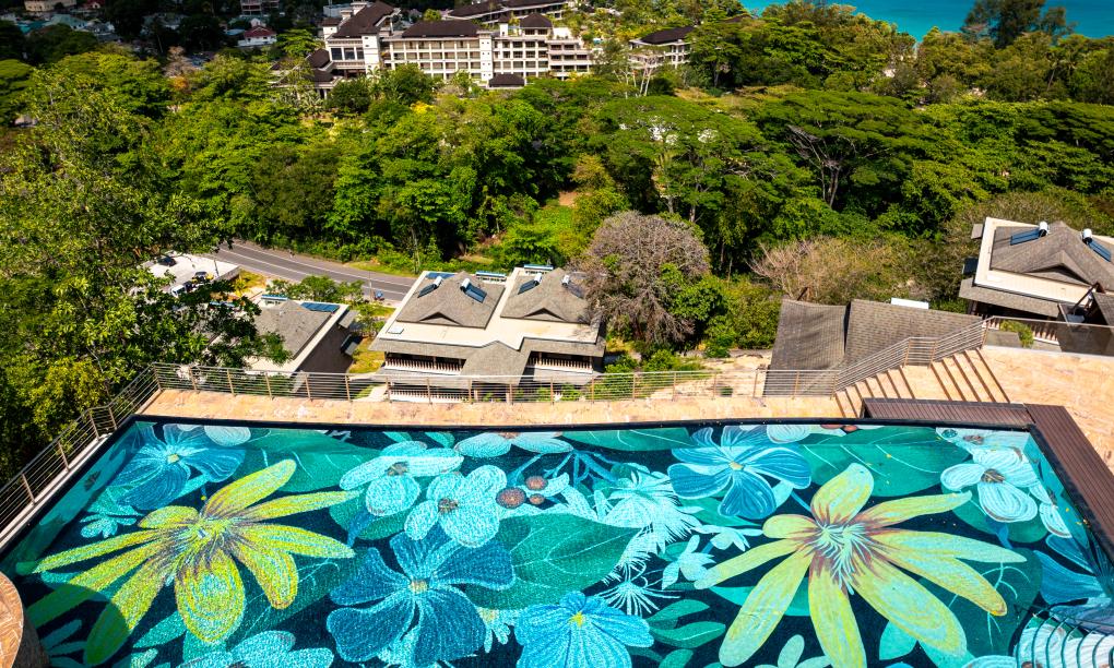 Gardens Hill Resort & Spa