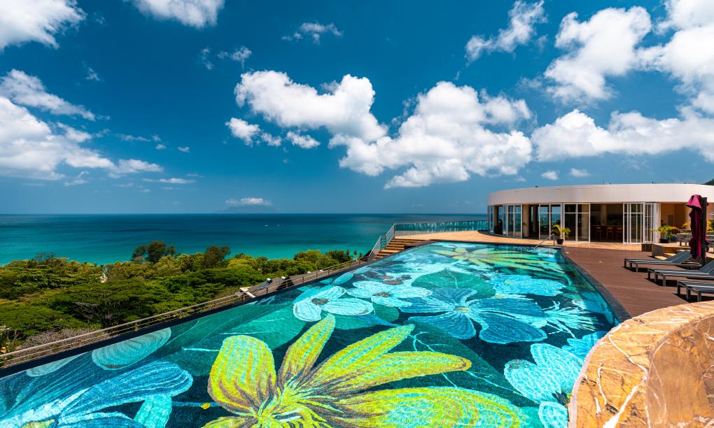 Gardens Hill Resort & Spa