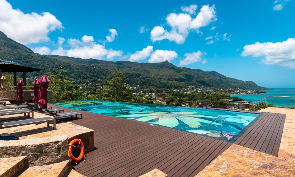 Gardens Hill Resort & Spa