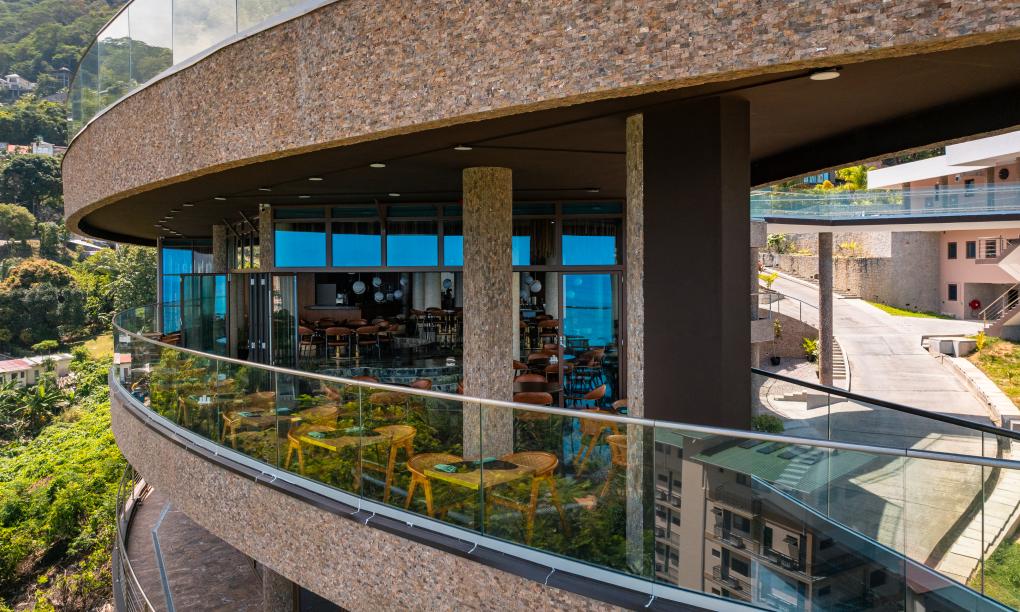 Gardens Hill Resort & Spa