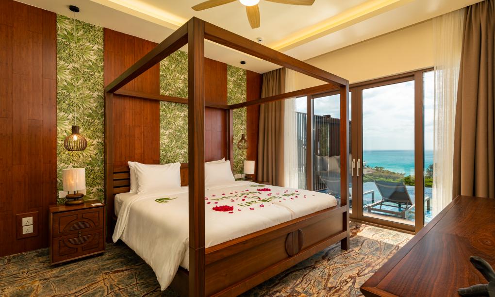 Gardens Hill Resort & Spa - Exclusive Pool Villa Meerblick