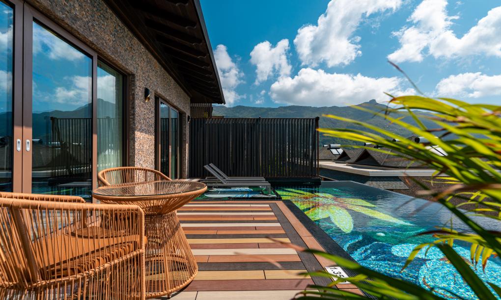 Gardens Hill Resort & Spa - Exclusive Pool Villa Meerblick