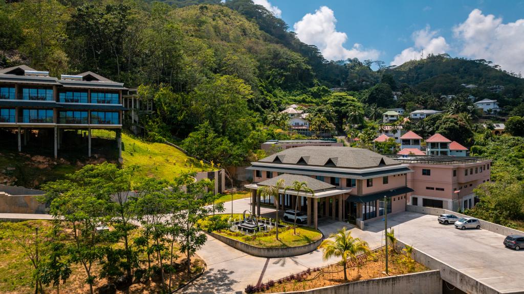 Foto 100: Gardens Hill Resort & Spa - Mahé (Seychellen)