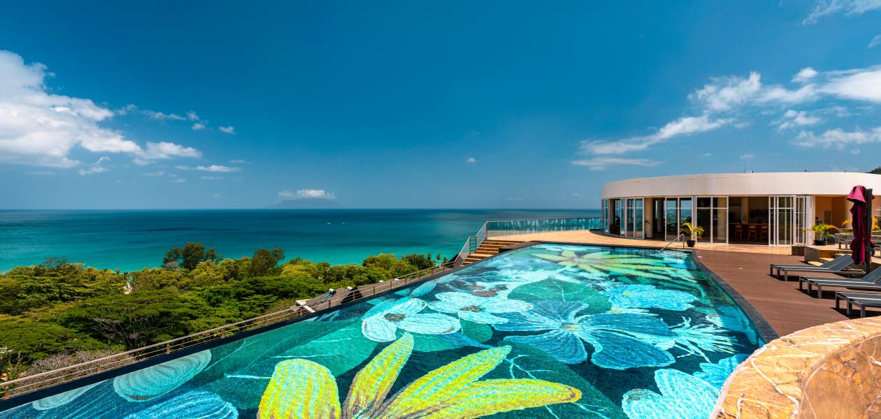 Gardens Hill Resort & Spa - Photo 1