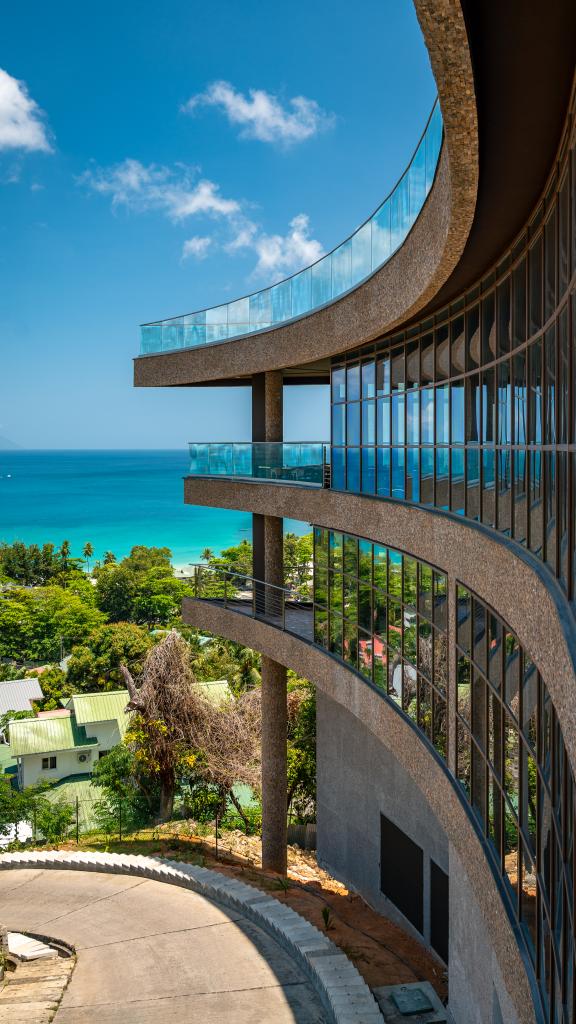 Foto 12: Gardens Hill Resort & Spa - Mahé (Seychellen)