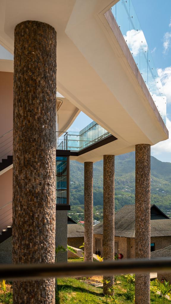 Foto 18: Gardens Hill Resort & Spa - Mahé (Seychellen)