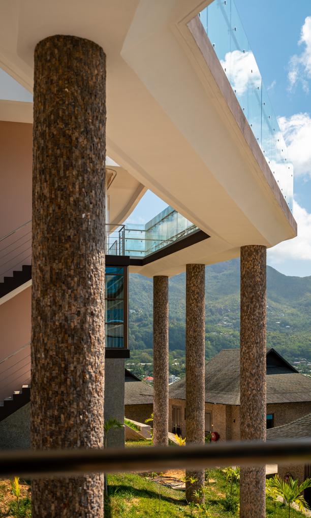 Gardens Hill Resort & Spa