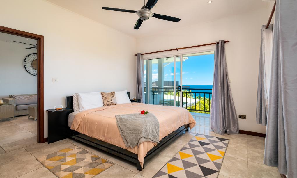 Royale Green Villa - Garden Villa with Ocean View