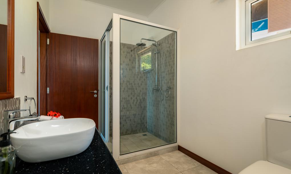 Royale Green Villa - Garden Villa with Ocean View