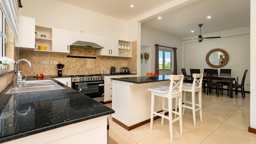 Photo 6: Royale Green Villa - Mahé (Seychelles)