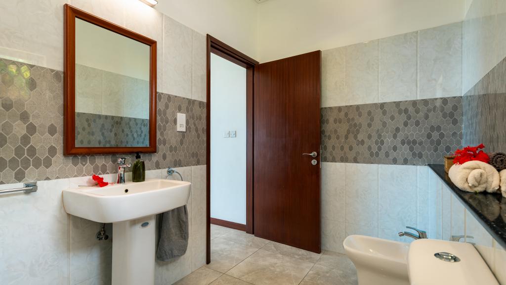 Photo 48: Royale Green Villa - Mahé (Seychelles)