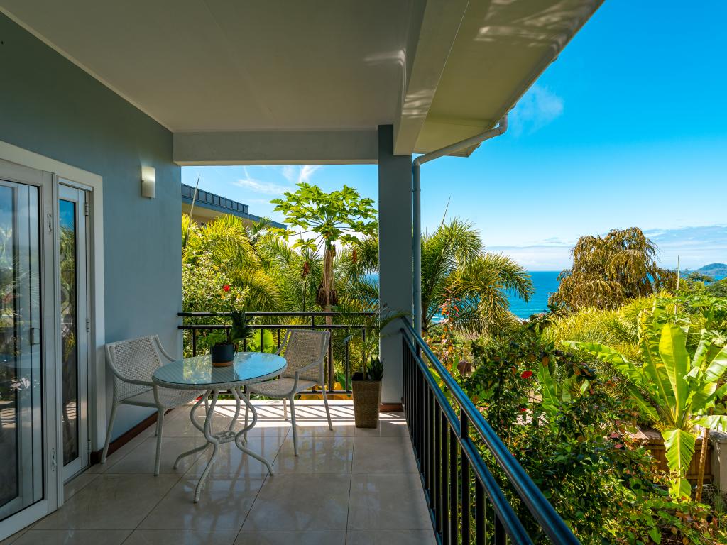 Royale Green Villa - Photo 5