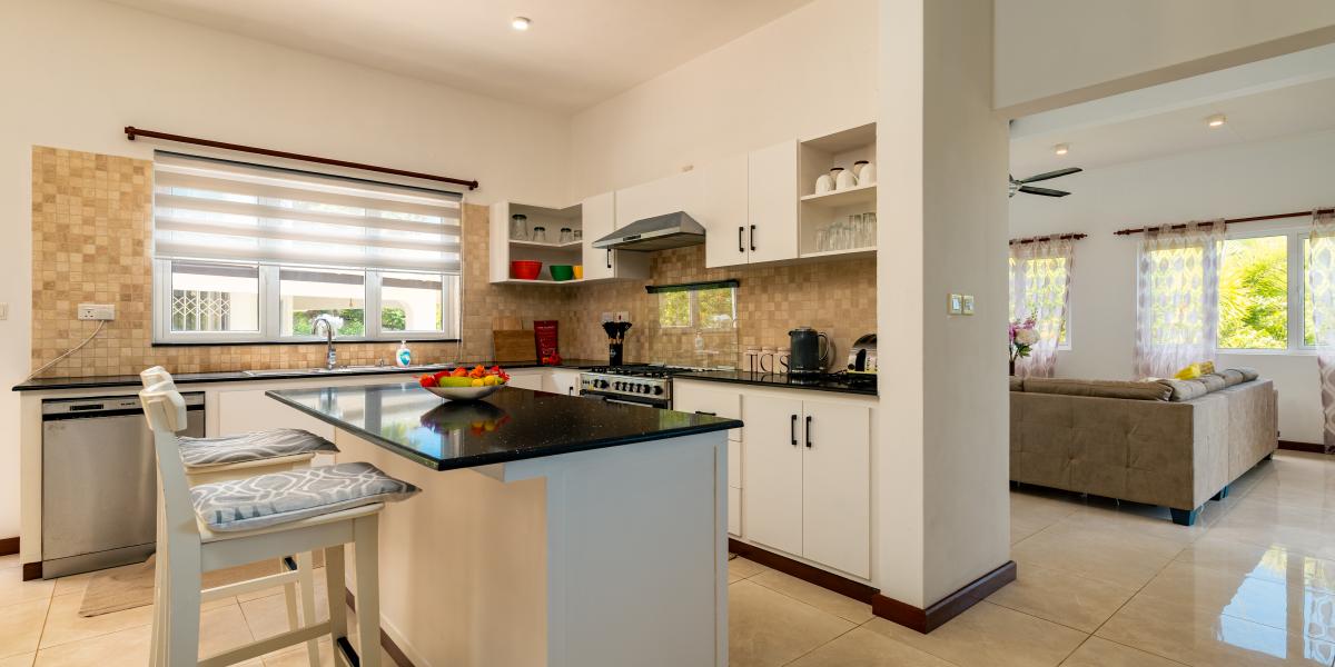 Royale Green Villa - Garden Villa with Ocean View