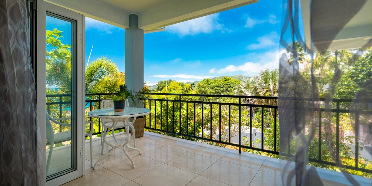 Royale Green Villa - Garden Villa with Ocean View