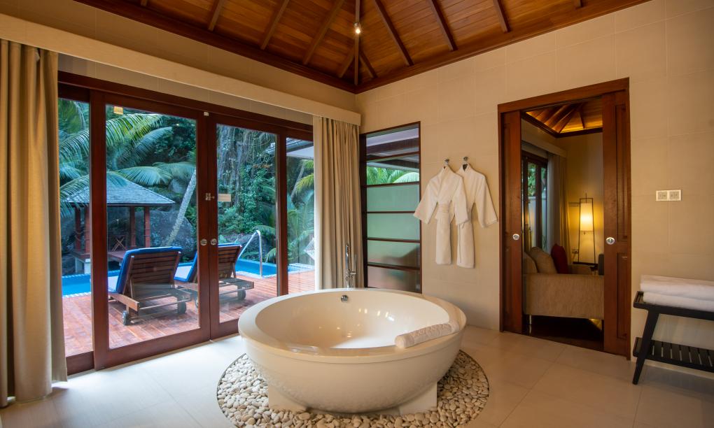 Labriz Silhouette Seychelles - Jungle Sanctuary Pool Villa