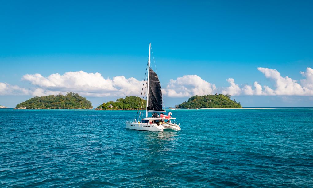 Seyscapes Yacht Charter Sparrow