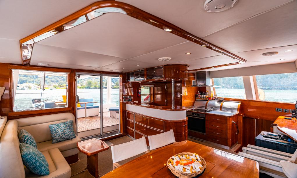 Seyscapes Yacht Charter Sparrow