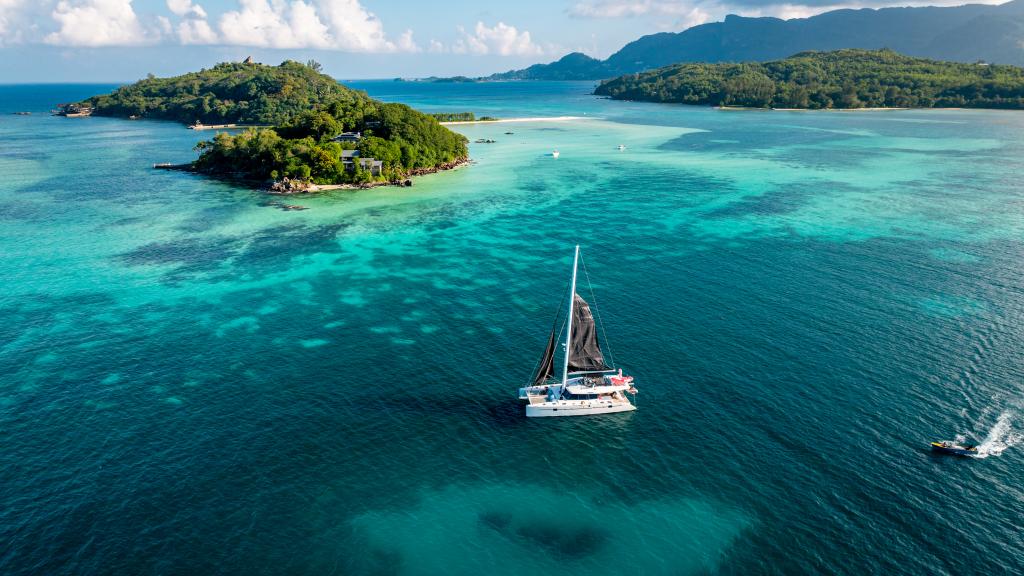 Image of Seyscapes Yacht Charter Sparrow