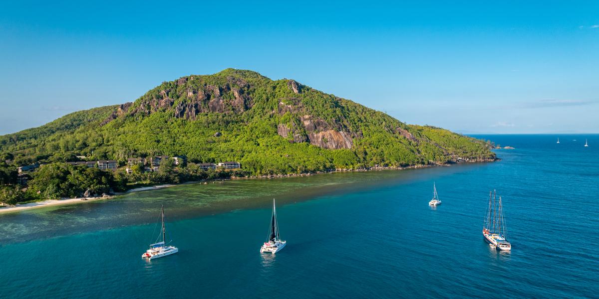 Seyscapes Yacht Charter Sparrow