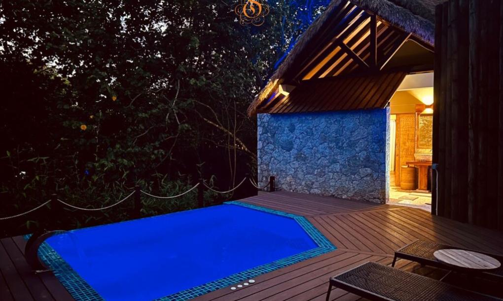 Le Domaine de L'Orangeraie - Pool Villa