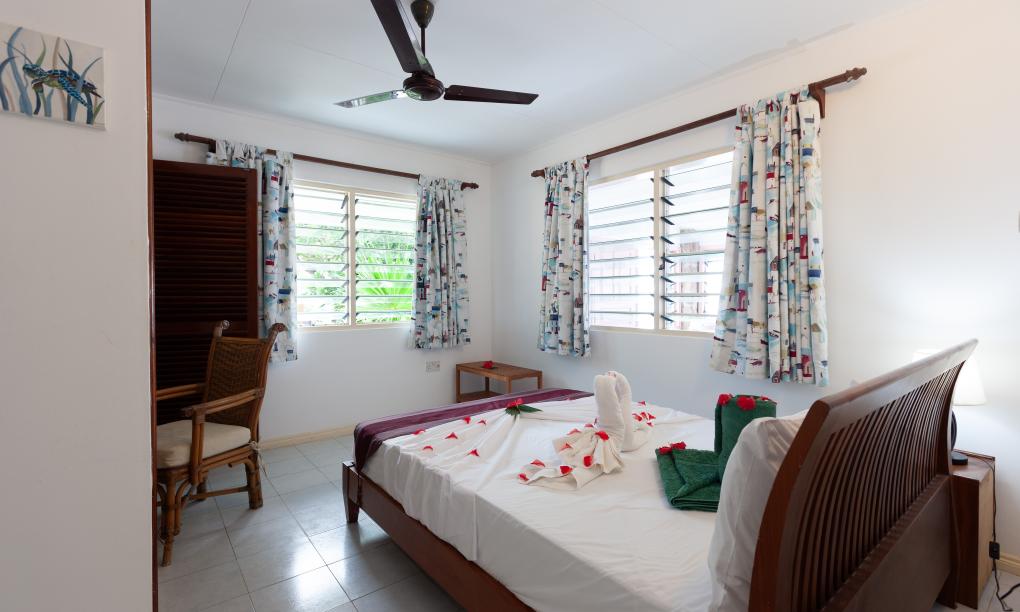 Bonnen Kare - Beach-Front-Villa mit 4 Schlafzimmern