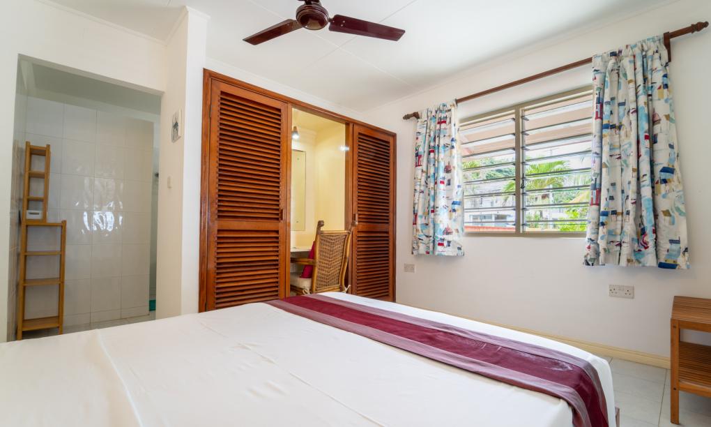 Bonnen Kare - 4-Bedrooms Beachfront Villa