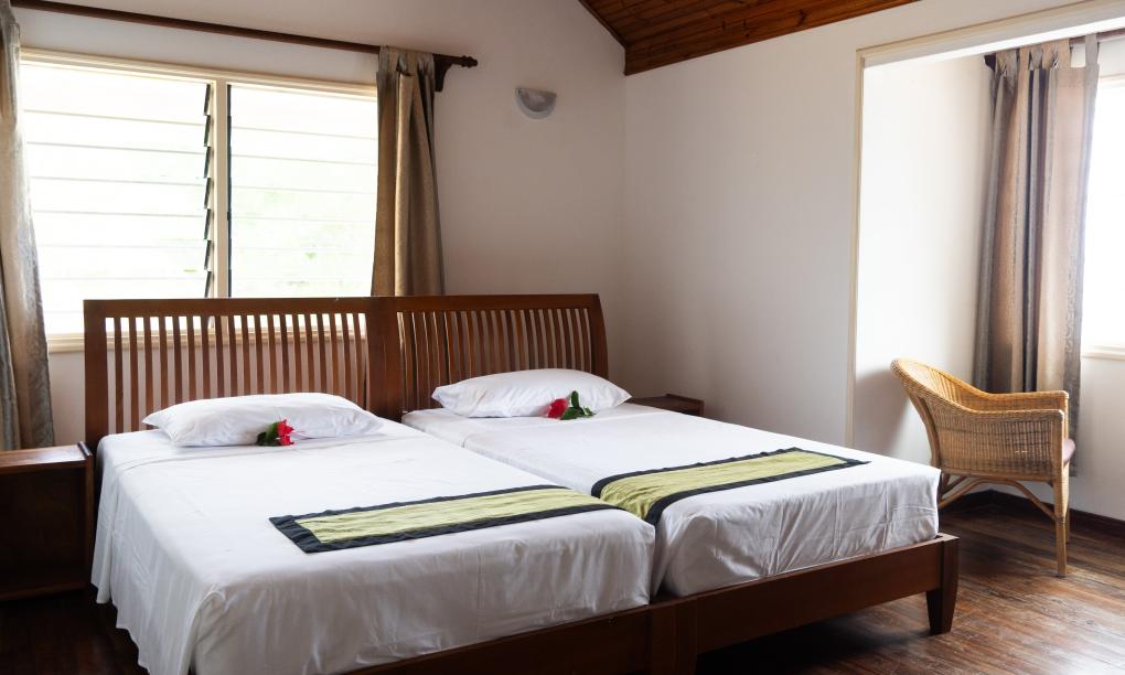 Bonnen Kare - 4-Bedrooms Beachfront Villa