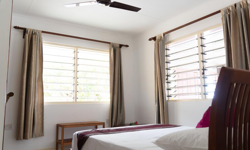 Bonnen Kare - 4-Bedrooms Beachfront Villa