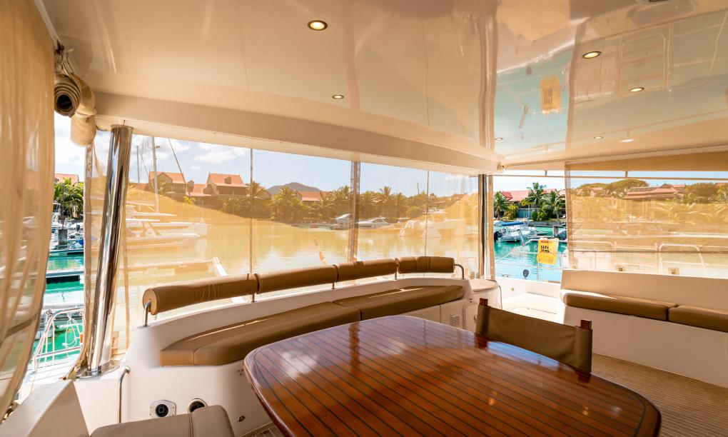 Seyscapes Yacht Charter Cirrus
