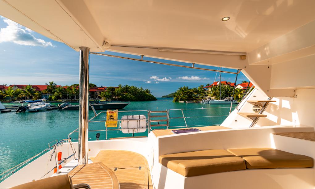 Seyscapes Yacht Charter Cirrus