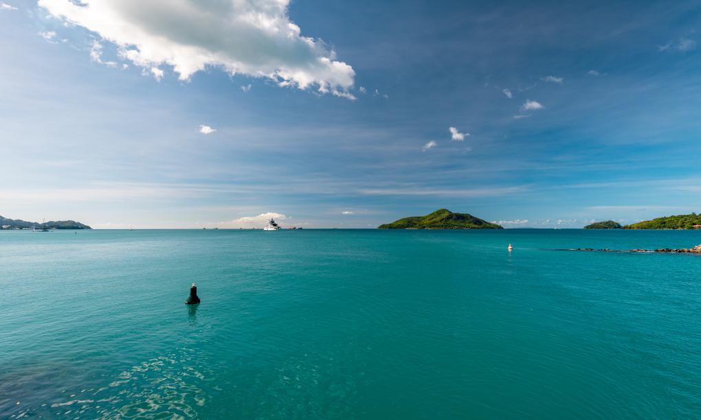Seyscapes Yacht Charter Cirrus