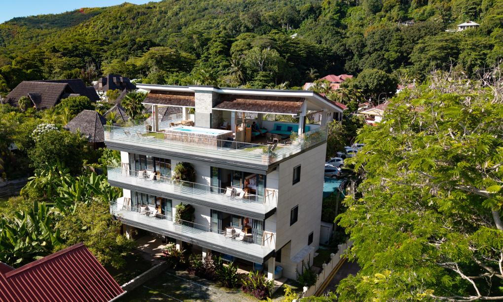 Joan Eco Relais