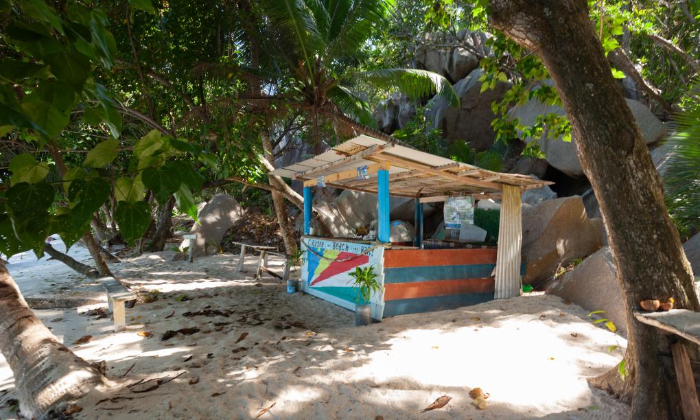 La Digue Coral Self Catering Apartments