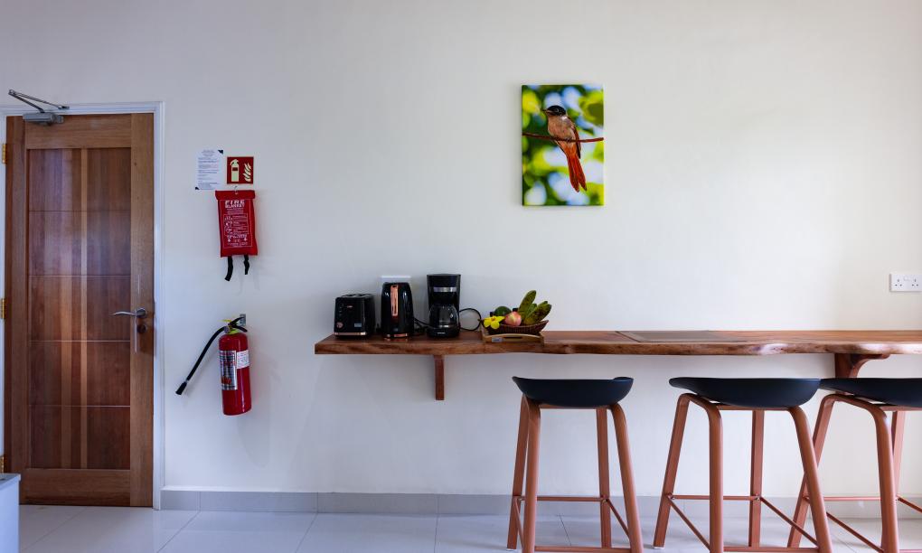 La Digue Coral Self Catering Apartments - Meerblick Appartement
