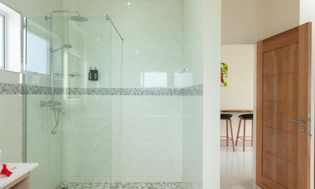 La Digue Coral Self Catering Apartments - Meerblick Appartement