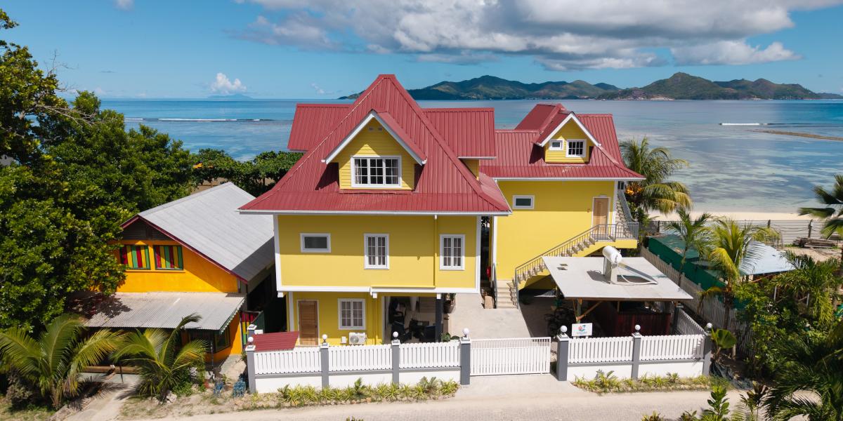La Digue Coral Self Catering Apartments