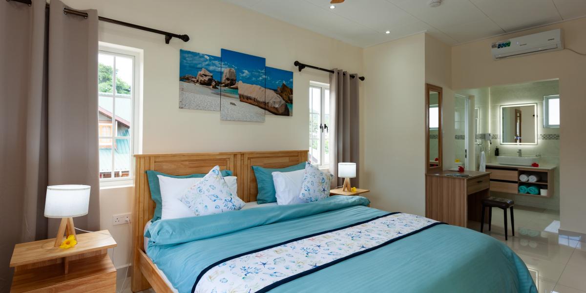 La Digue Coral Self Catering Apartments - Meerblick Appartement