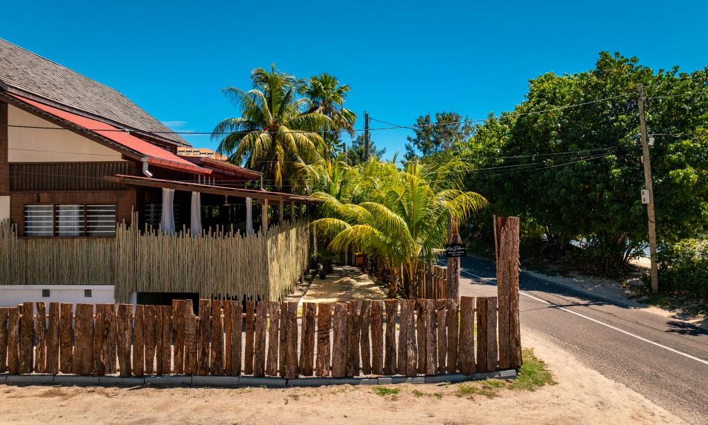 Kaz Dibwa Beach House