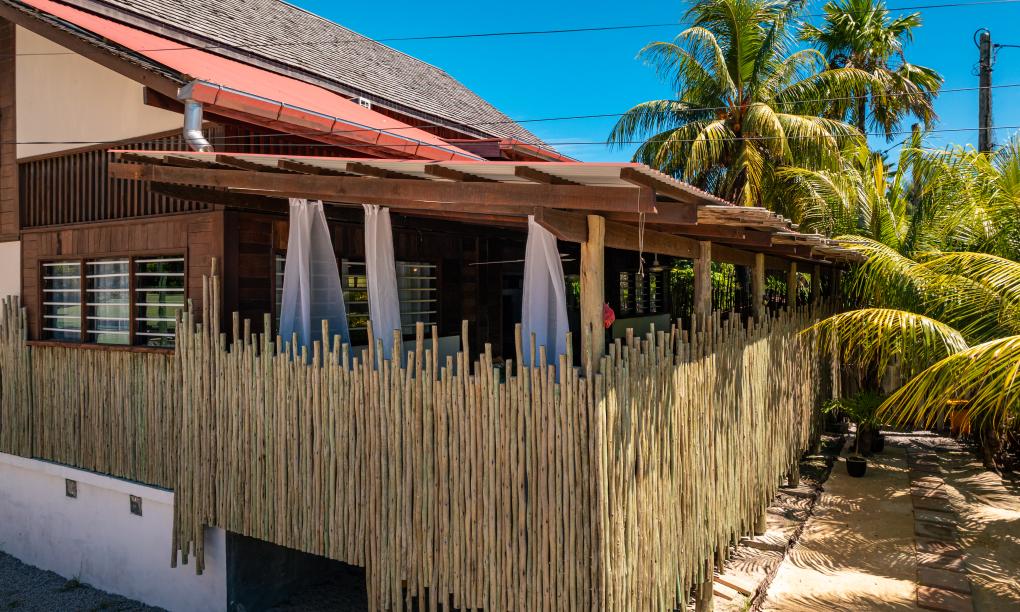 Kaz Dibwa Beach House