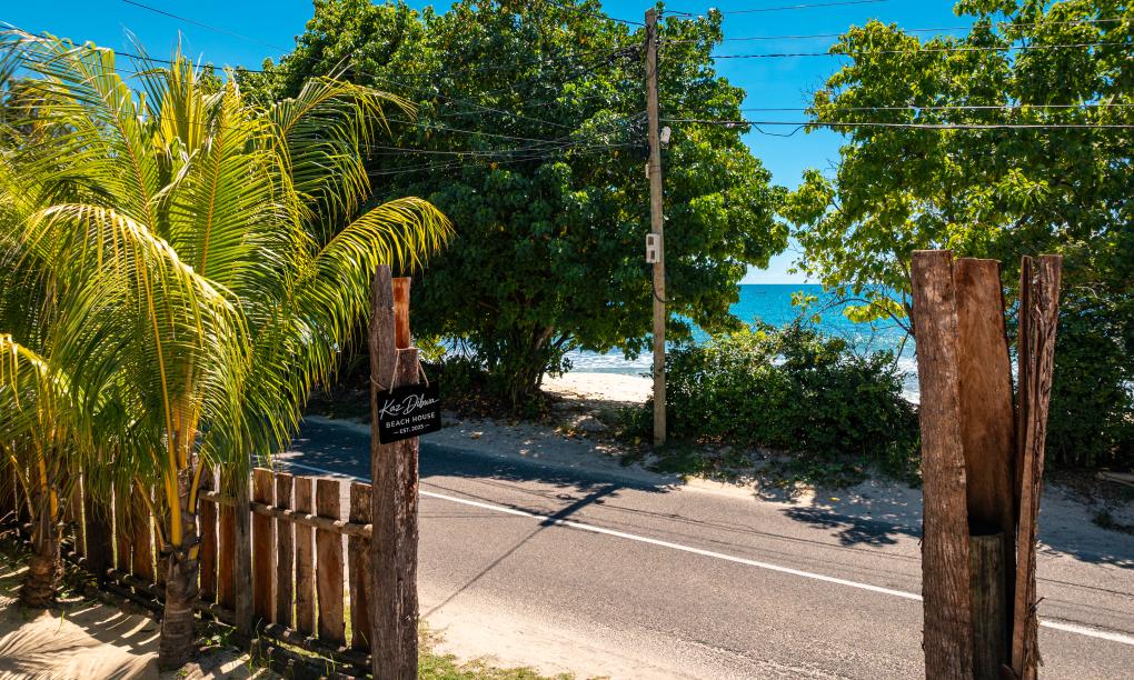 Kaz Dibwa Beach House