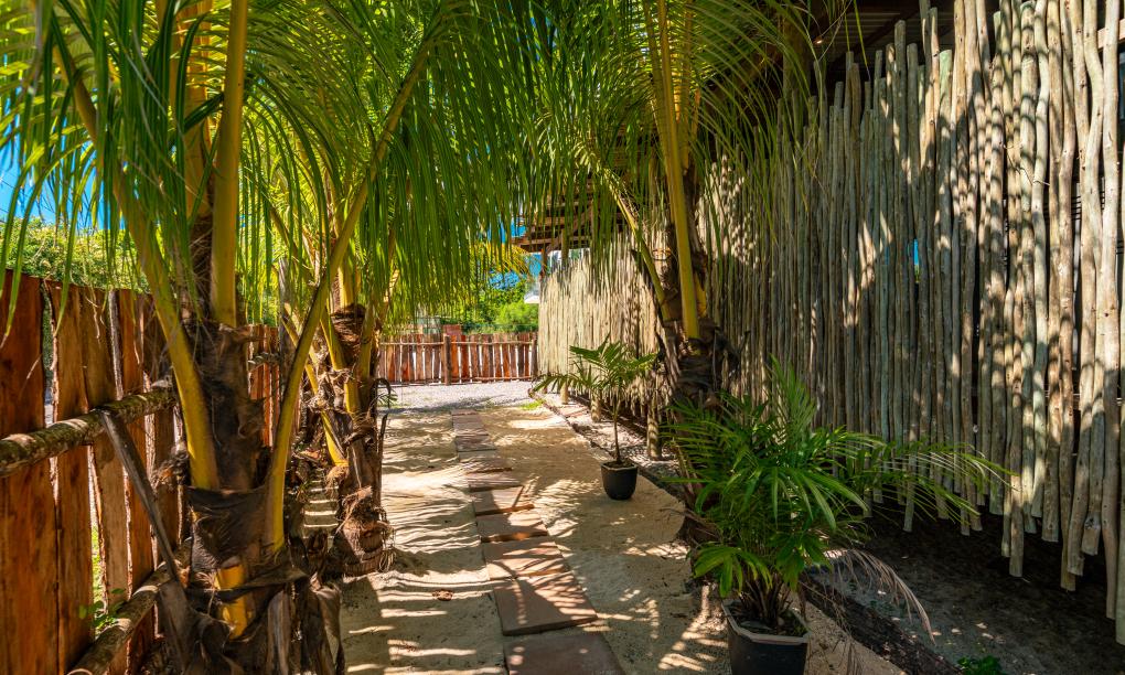 Kaz Dibwa Beach House