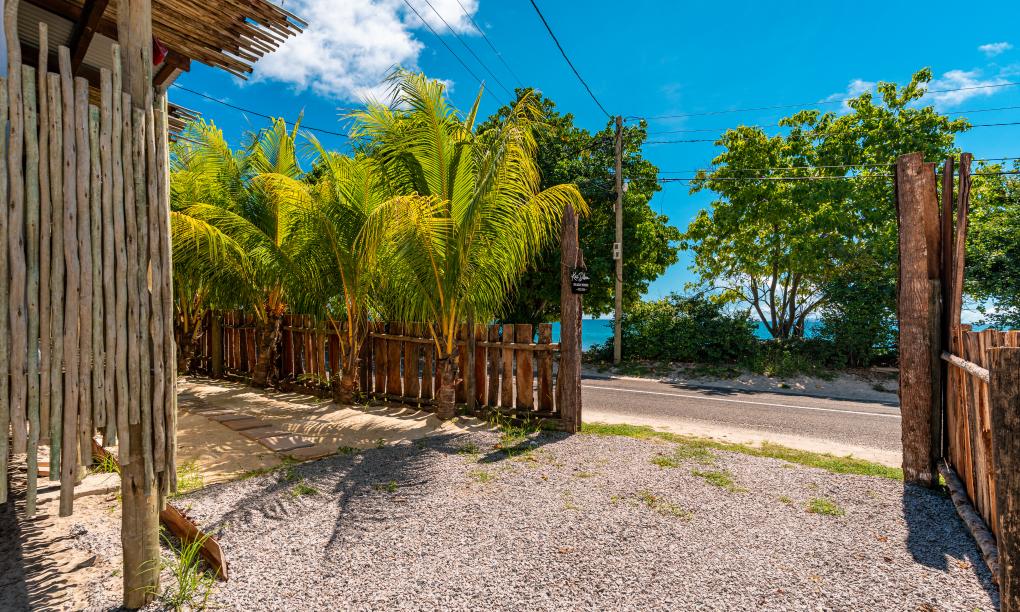 Kaz Dibwa Beach House