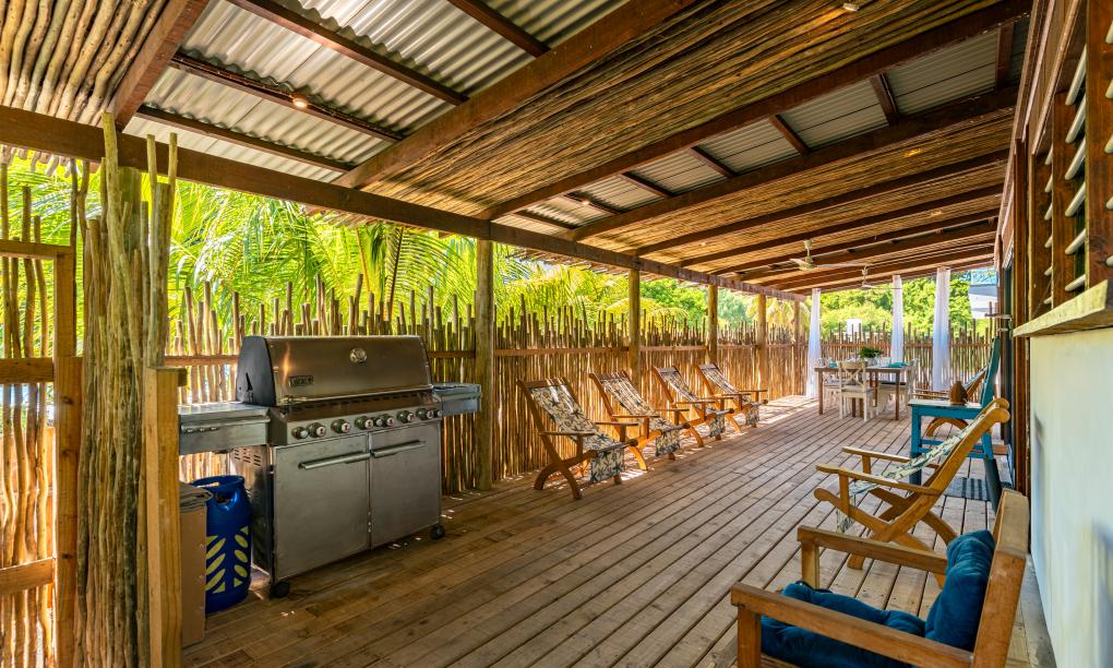 Kaz Dibwa Beach House