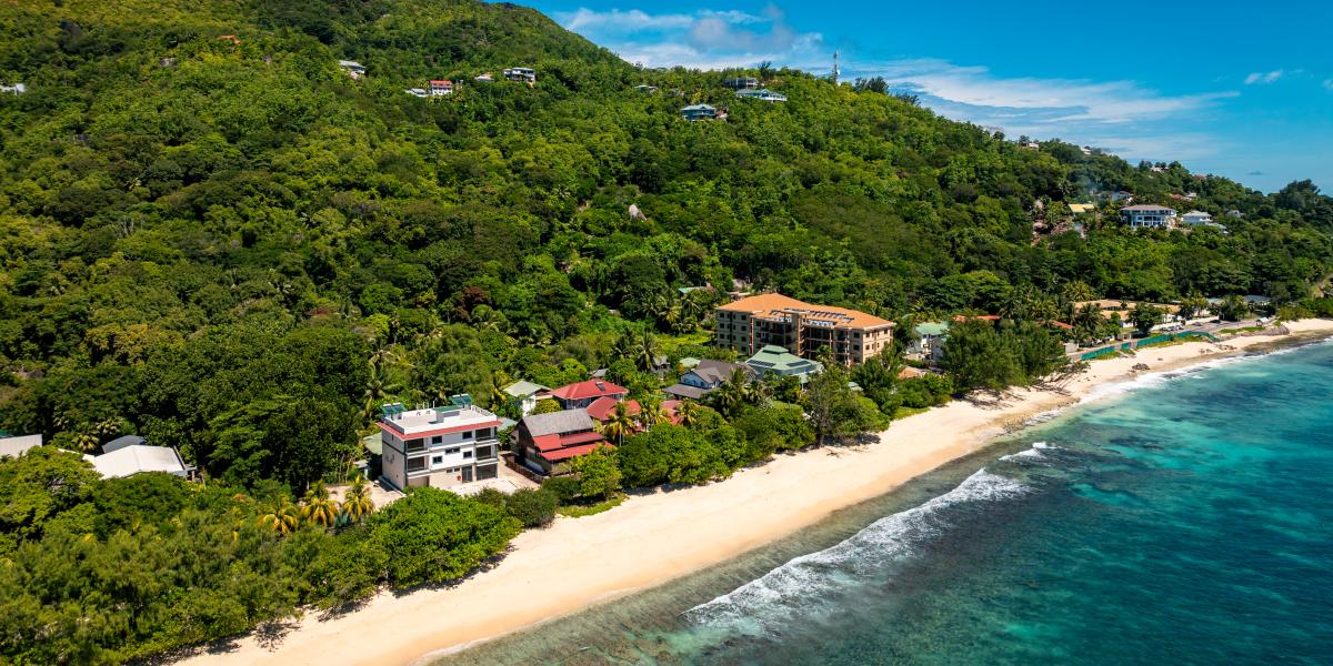 Kaz Dibwa Beach House