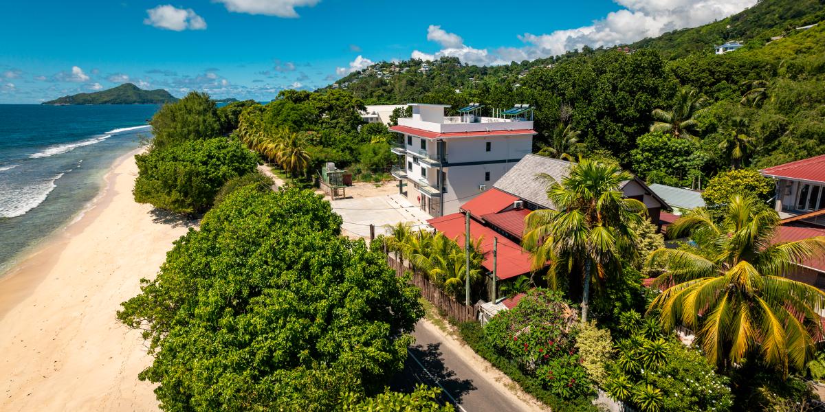 Kaz Dibwa Beach House