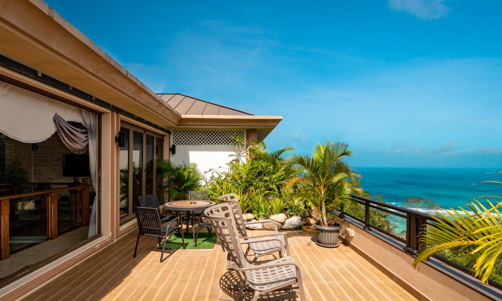 Ocean Terrace