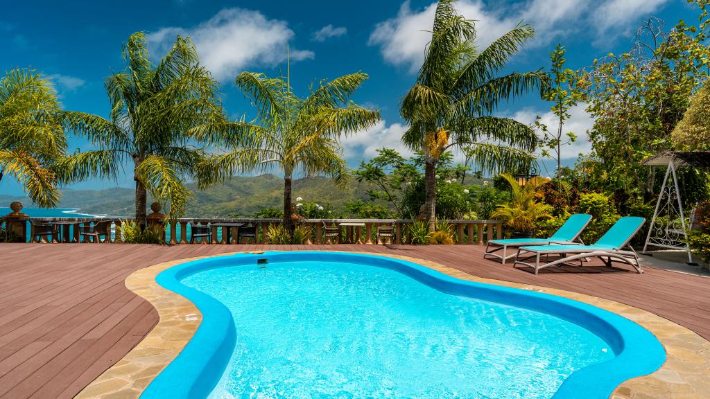 Photo 3: Ocean Terrace - Mahé (Seychelles)