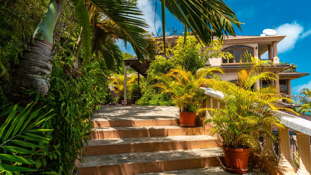 Photo 45: Ocean Terrace - Mahé (Seychelles)