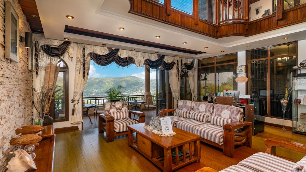 Photo 53: Ocean Terrace - Mahé (Seychelles)