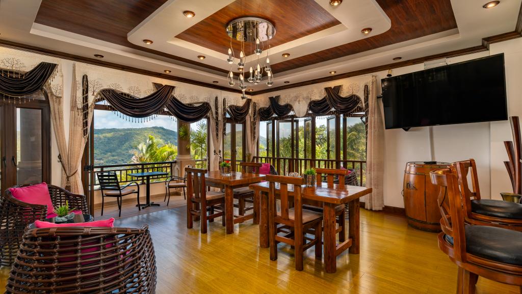 Photo 70: Ocean Terrace - Mahé (Seychelles)